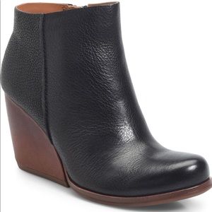KORK-EASE Natalya Black Wedge Bootie, Size 10